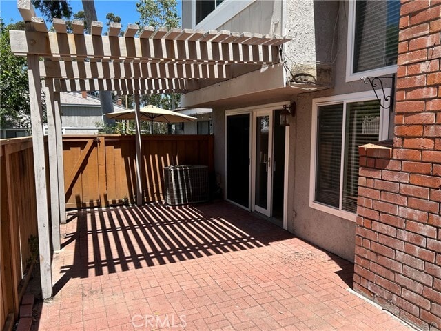 Building Photo - 6560 E Camino Vista