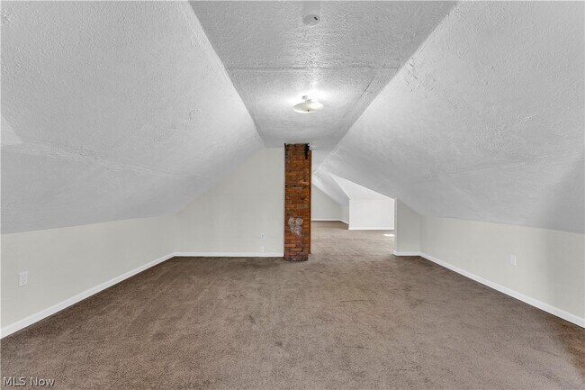 Building Photo - 11415 Fidelity Ave