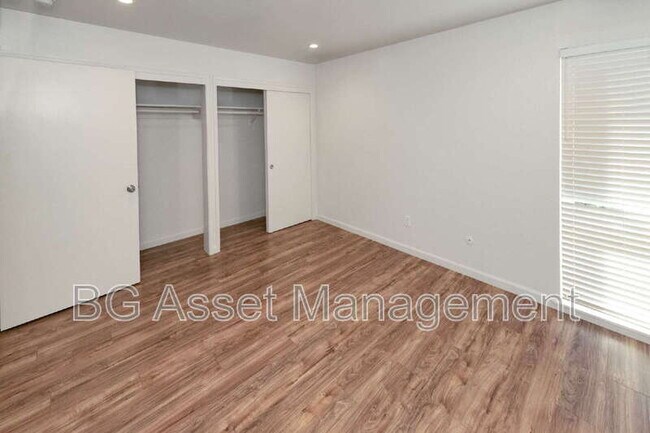 Building Photo - 50 Frey Pl