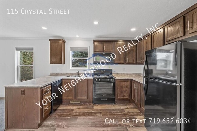 Building Photo - 115 Crystal St