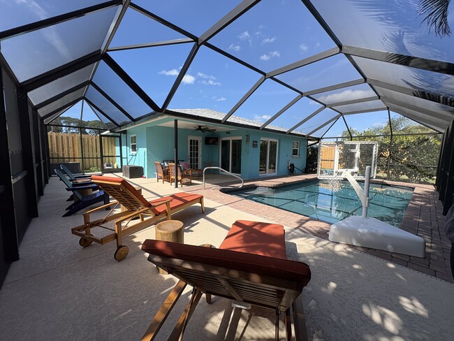 Building Photo - 6195 Pecan Rd