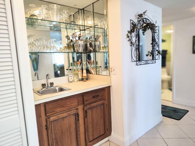 Building Photo - 2400 S Ocean Dr