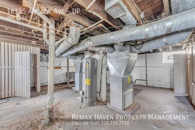 Building Photo - 16115 Arcade Ave