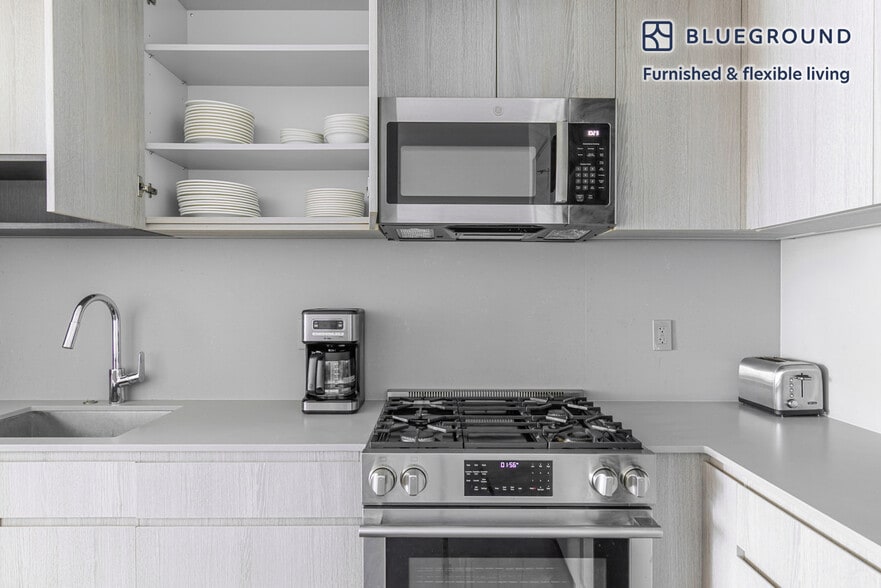 Building Photo - 1210 S Indiana Ave