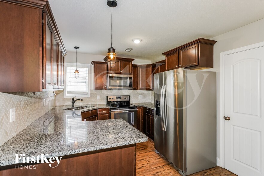 Building Photo - 1883 Red Fox Trail