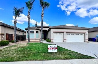 Building Photo - $2,995 - Fowler & Church, Spacious 3 Bedro...