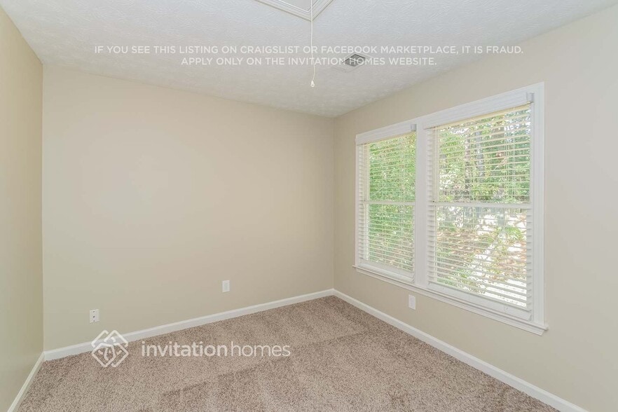 Building Photo - 3025 Dunlin Lake Way