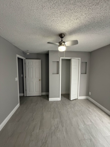 Building Photo - 1743 Laramie Cir