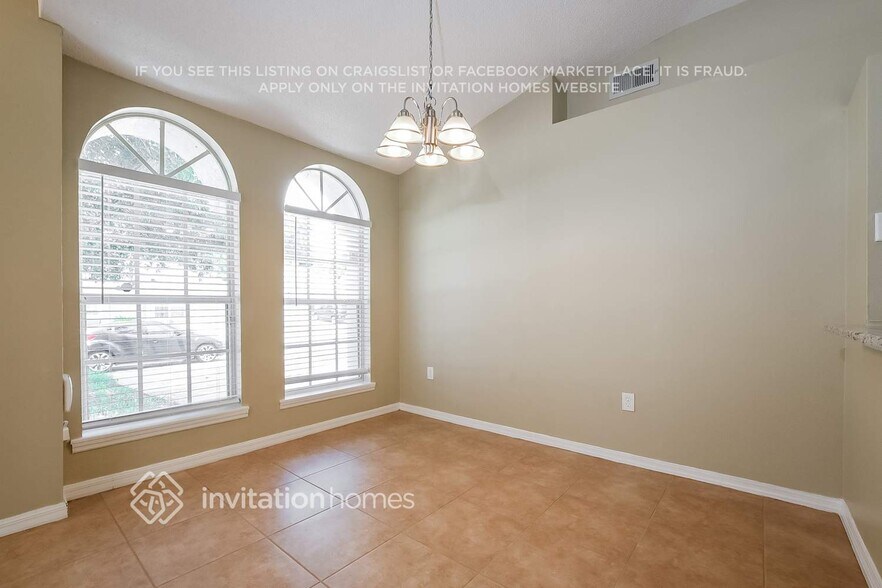 Building Photo - 6948 Long Needle Ct