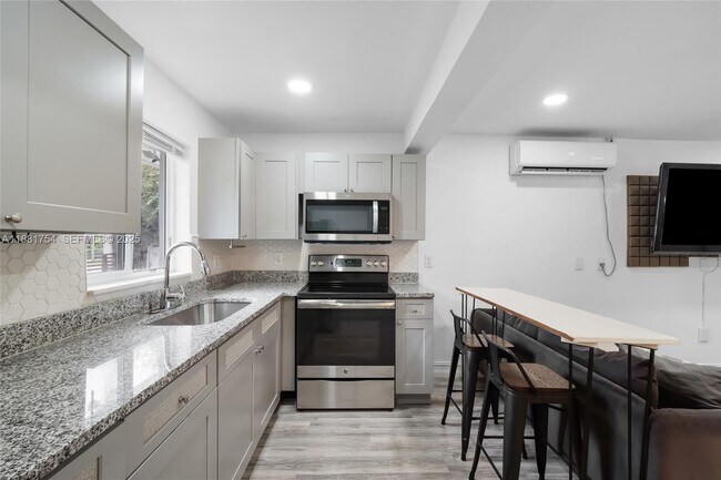 Building Photo - 1850 NW 92nd St