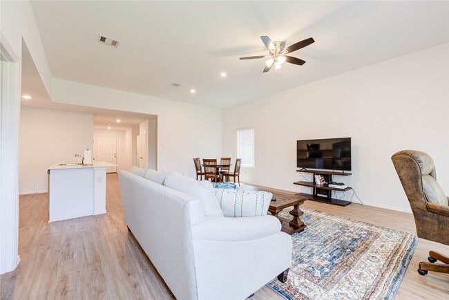 Building Photo - 1496 Twilight Grn Dr