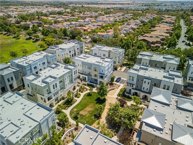 Building Photo - 134 Acamar