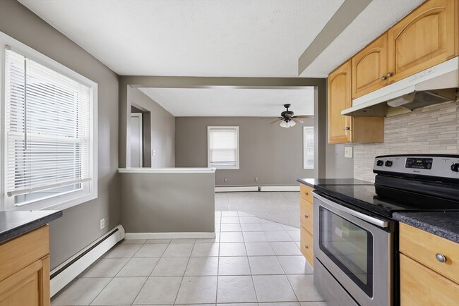 Building Photo - 2597 Boston Rd