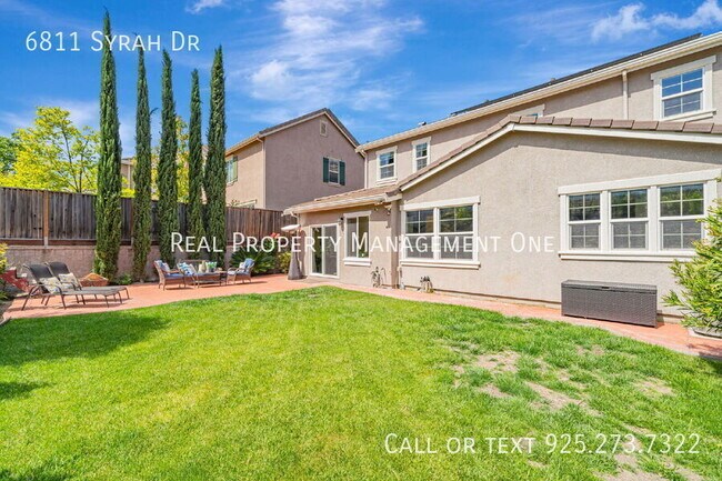 Building Photo - 6811 Syrah Dr