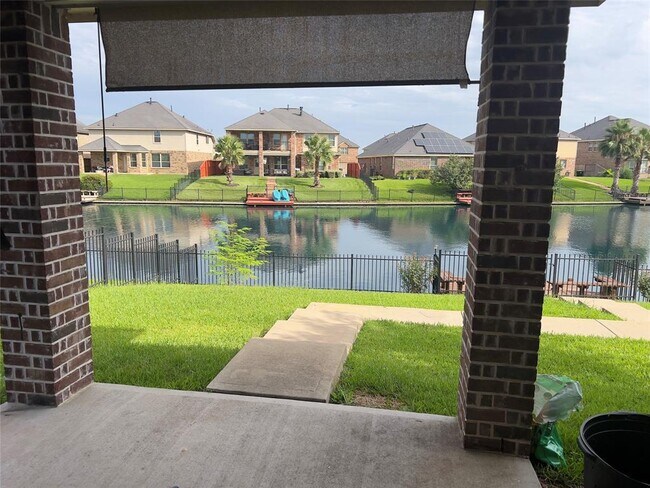 Building Photo - 3930 Medici Ct