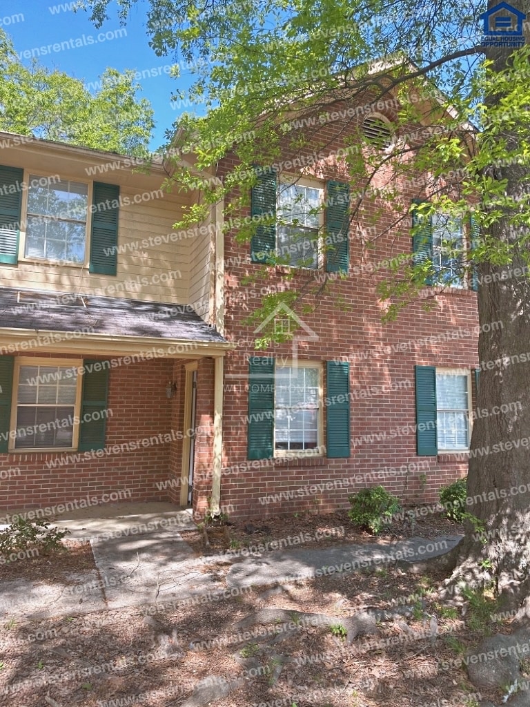 Building Photo - 4149 Willard Dr
