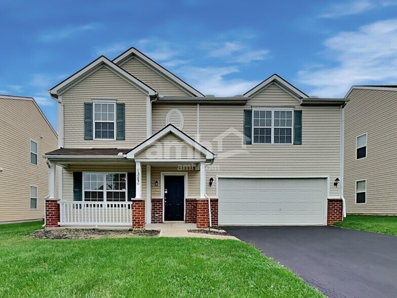 Primary Photo - 1245 Cloverview St