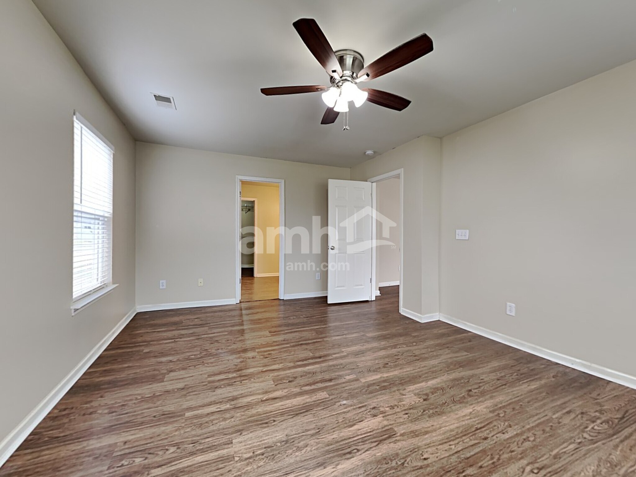 Building Photo - 1103 Homework Ave