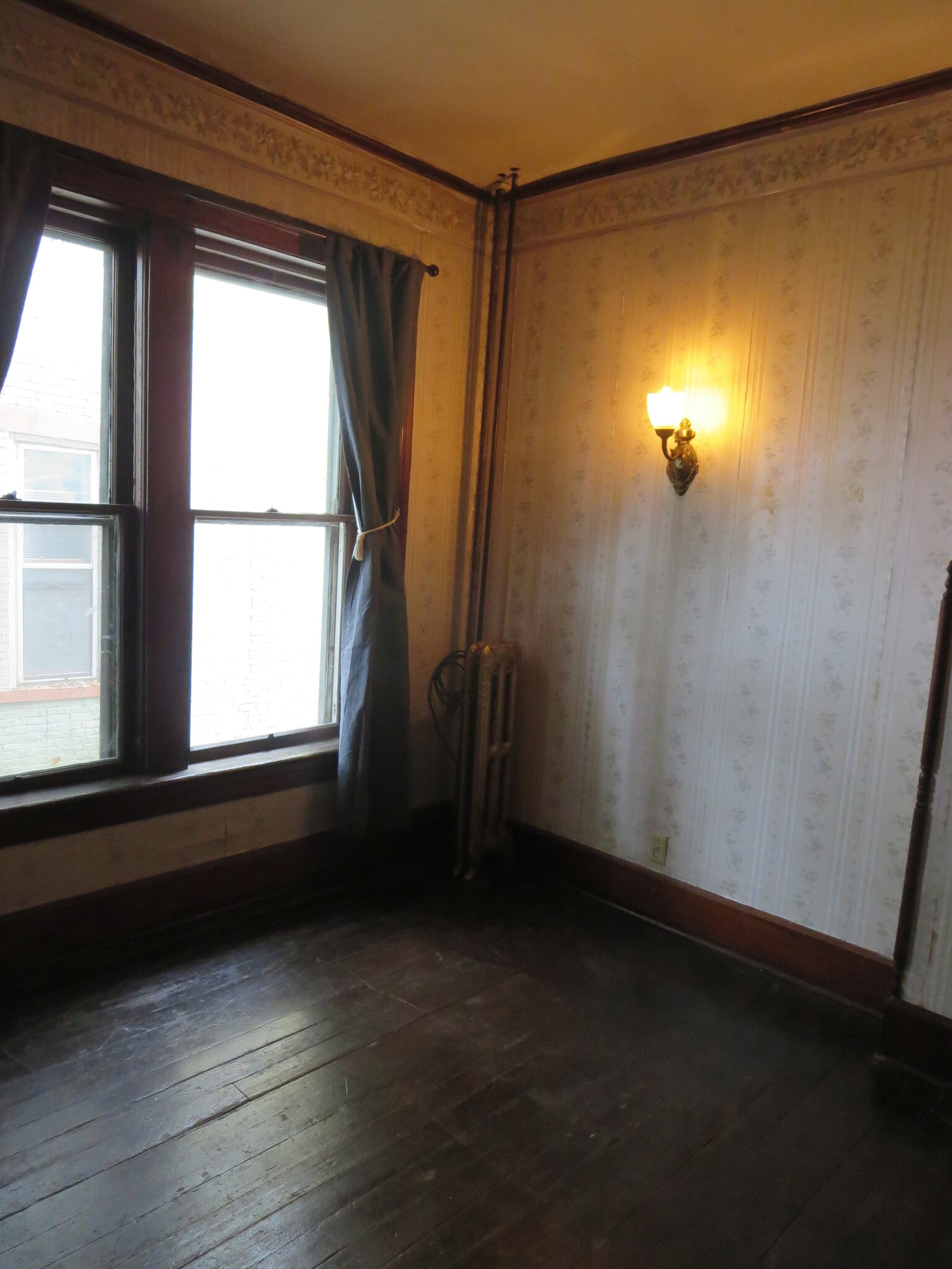 Bedroom 1 - 204 S 6th St