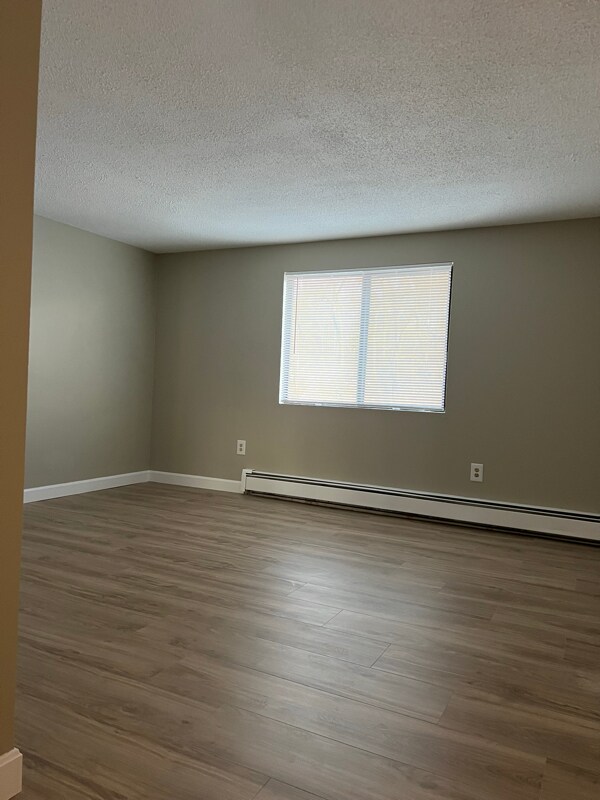 Building Photo - 175 Willard St