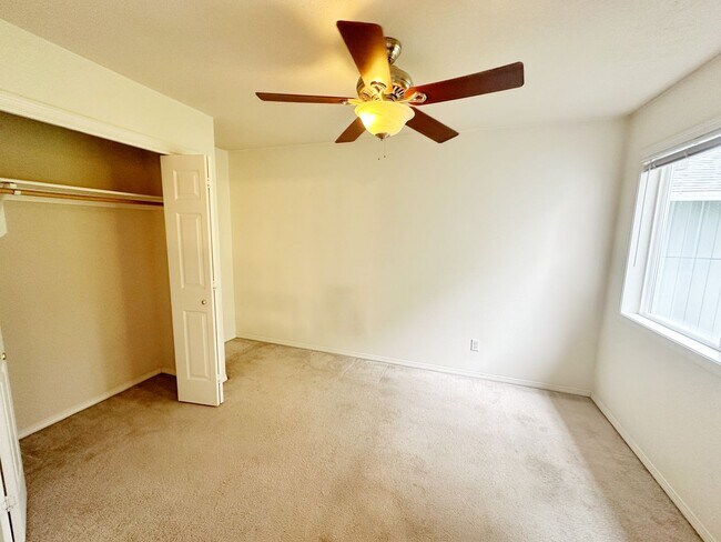 Building Photo - Gorgeous 4-Bedroom, 2.5-Bathroom House in ...