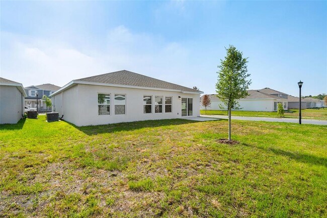 Building Photo - 4980 Worchester Dr