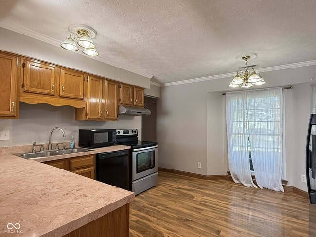 Building Photo - 8146 Parsley Ln