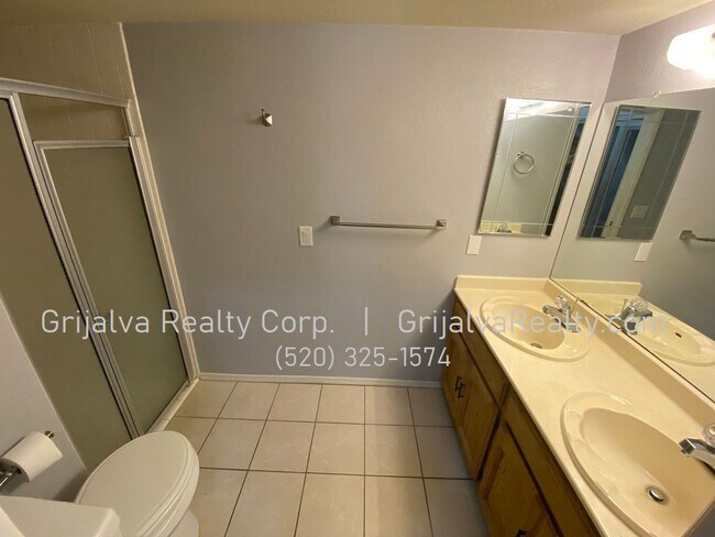 Building Photo - 1200 E River Rd