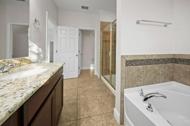 Building Photo - 9306 Mira Valle Ln