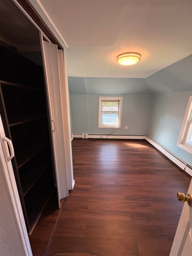 Building Photo - 117 Springside Ave