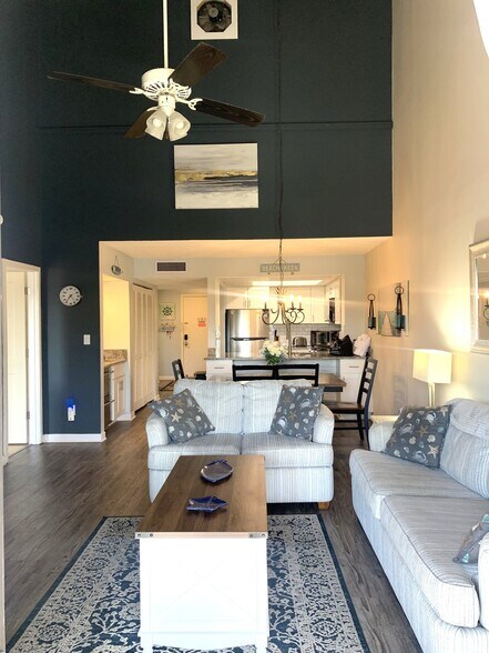 Building Photo - 501 Maison Dr