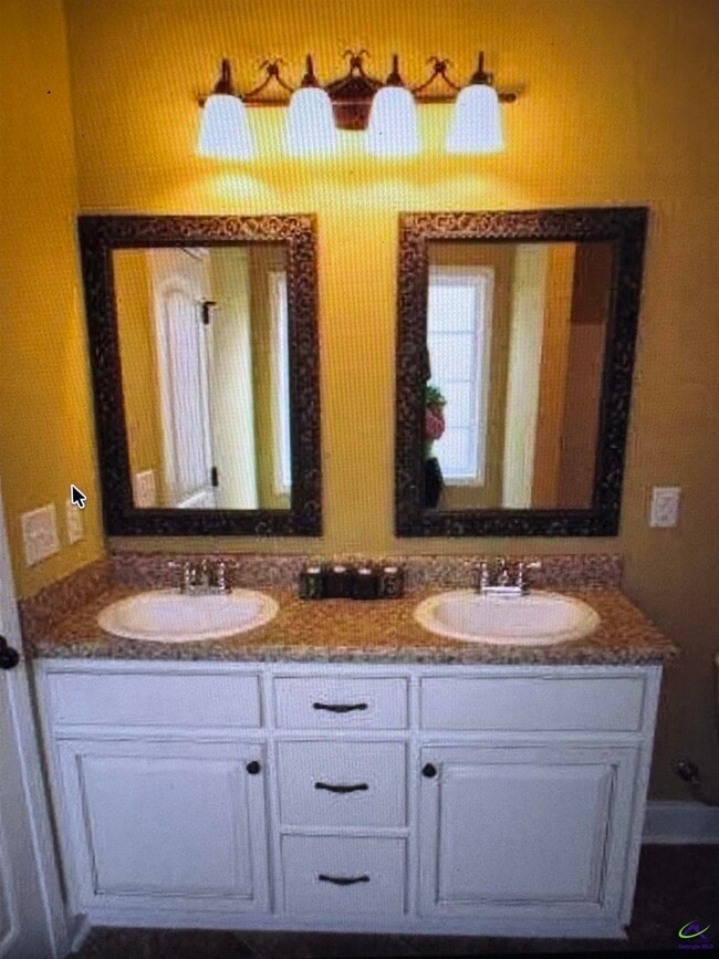 Building Photo - 510 Leisure Lake Dr