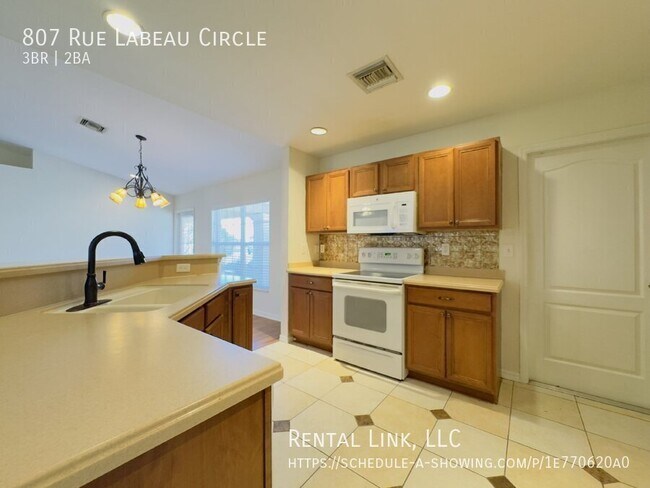 Building Photo - 807 Rue Labeau Cir