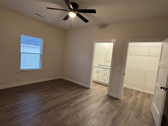 Building Photo - 4327 Cronan Dr