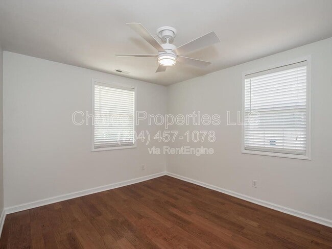 Building Photo - 5111 Valley Stream Rd