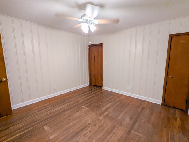 Building Photo - 2019 Bramblewood Dr NE