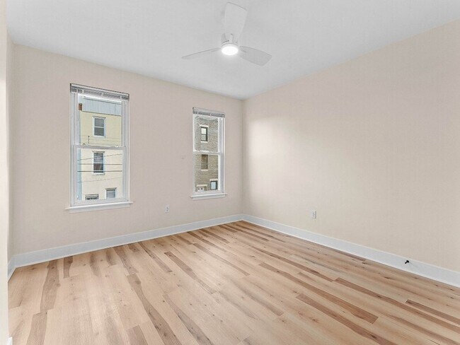 Building Photo - 2430 N 4th St