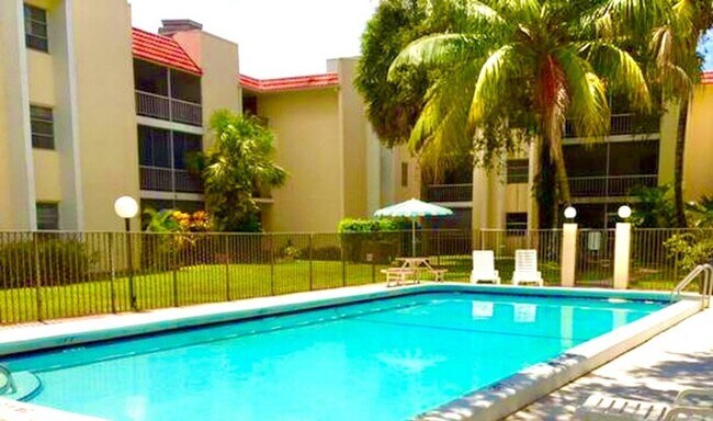 Primary Photo - 630 NW 13th St
