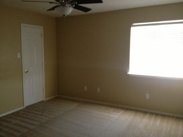 Building Photo - 4803 Donegal Bay Ct