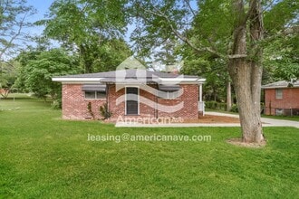 Building Photo - 205 Bowling Ave