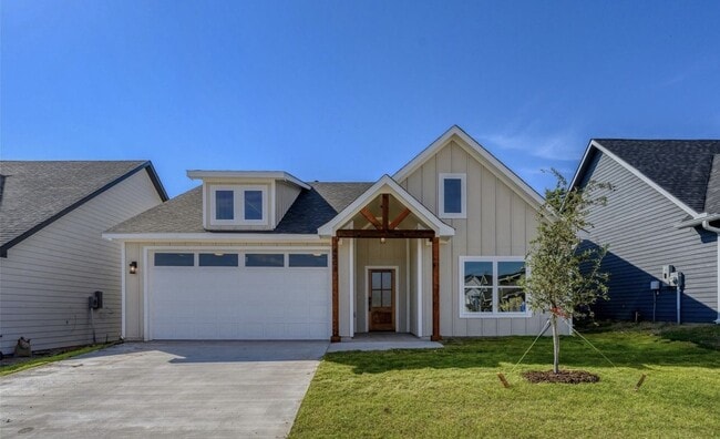 Building Photo - 4808 Dry Creek Rd