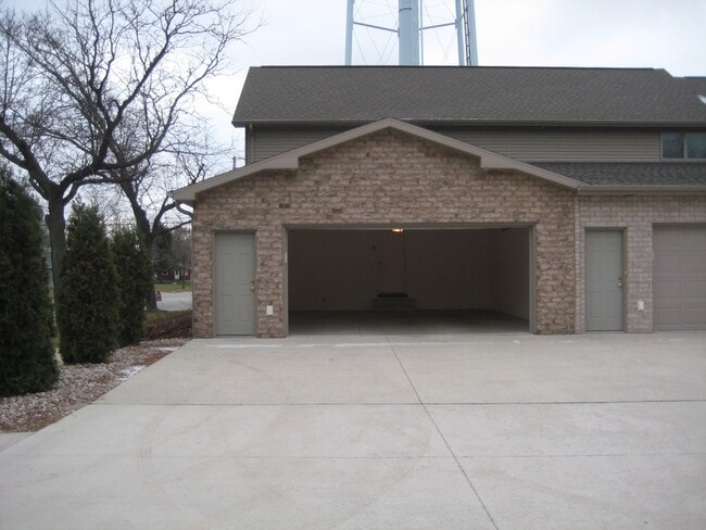 2 stall attached garage - 900 Cedar St