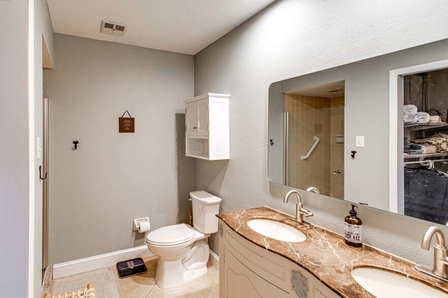 Building Photo - 7199 Blanquilla Ct