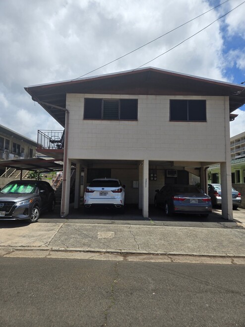 Building Photo - 1716 Nanea St
