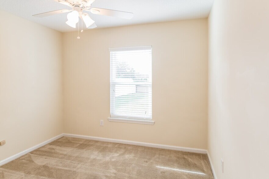 Building Photo - 409 Sweet Jasmine Way