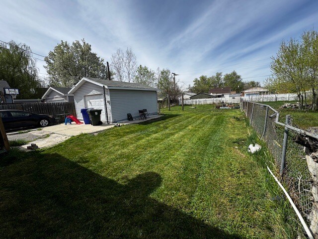 Building Photo - 2148 S 400 E