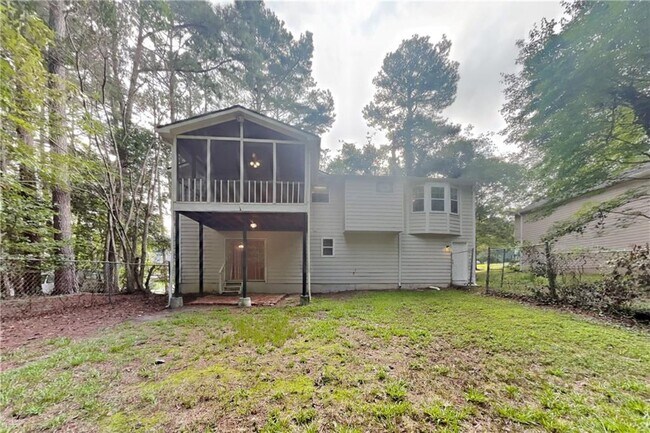 Building Photo - 2690 Old Ivy Ct NE