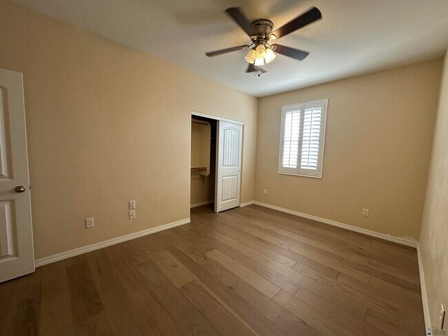 Building Photo - 6558 E 35th Rd