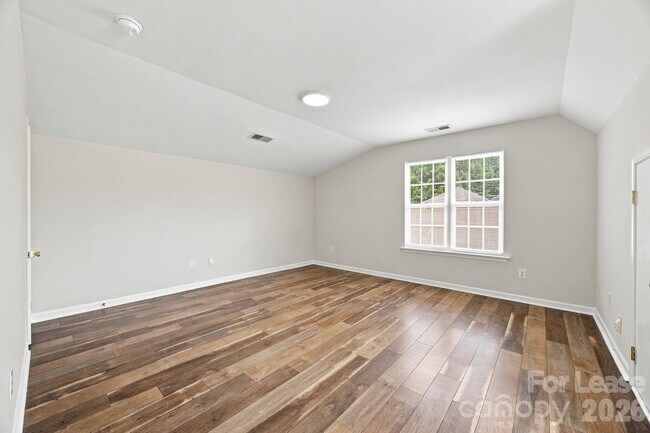 Building Photo - 1748 Chinchester Ln