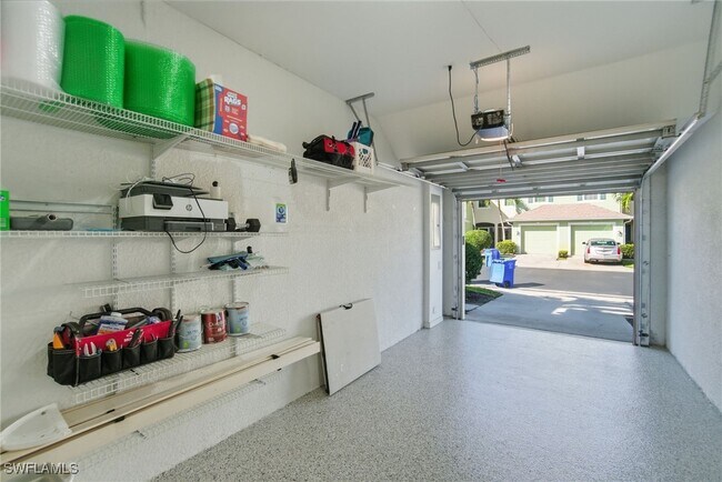 Building Photo - 3009 Palmetto Oak Dr